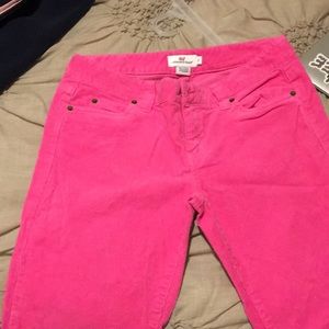 Vineyard vines size 2 pink corduroys